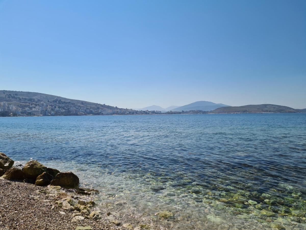 Ortus Hotel Sarandë Exterior foto