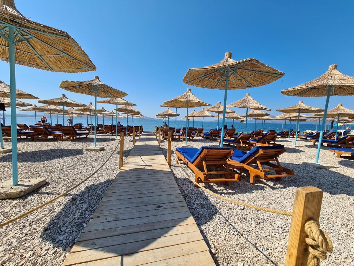 Ortus Hotel Sarandë Exterior foto